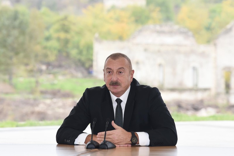 Prezident Ermənistanın  rahat yaşaması üçün şərt AÇIQLADI